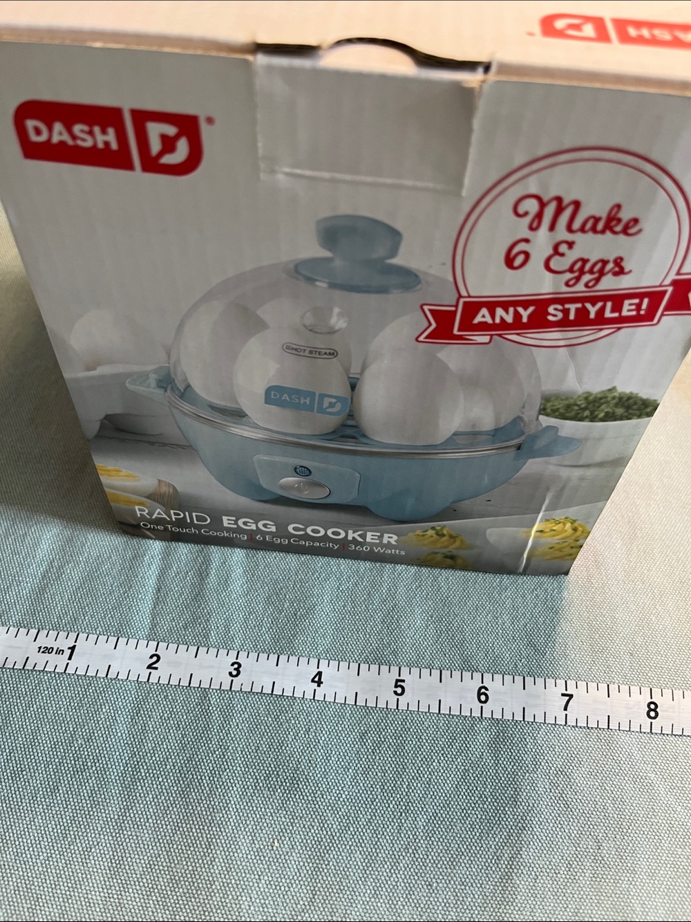 Ash Dash Rapid Egg Cooker in light blue and clear